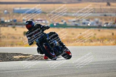 media/Nov-17-2024-Classic Track Day (Sun) [[11951c166c]]/Group 3/Session 3 (Turn 4)/